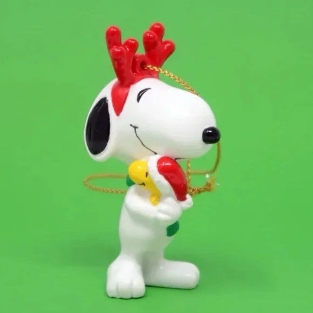 1980s Vintage Peanuts Snoopy Woodstock Christmas Ornaments United Feature Syn.